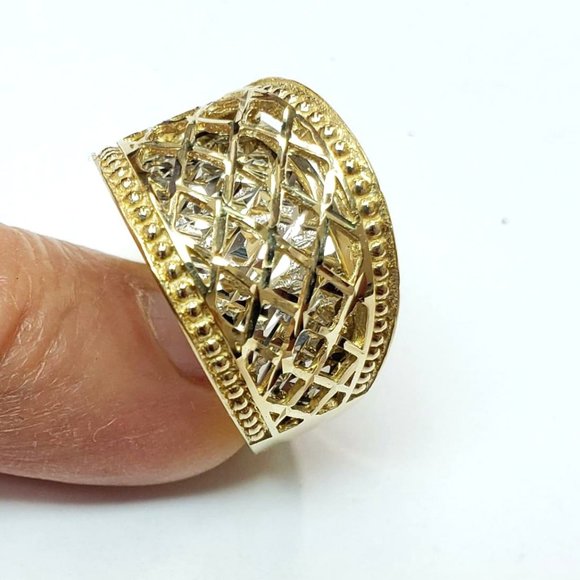 14K Yellow Gold with 14K White Gold Ring